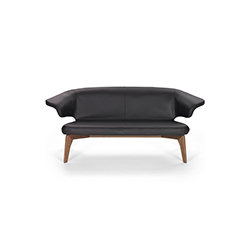 慕尼黑沙發(fā) 馬提亞索·布魯赫 & 路易莎·胡頓  ClassiCon家具品牌