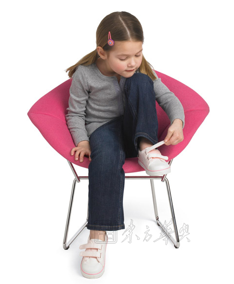 F(jng)e|ͯ|kҾ|ͯ@ʯ䓽z|ͯ@ʯe䓽z CG-Children-chair-five