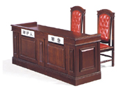 被告席   金融、法院家具