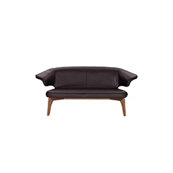 慕尼黑沙發(fā) 馬提亞索·布魯赫 & 路易莎·胡頓  ClassiCon家具品牌