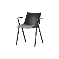 禮堂椅 Wolfgang C.R.Mezger  Wilkhahn家具品牌