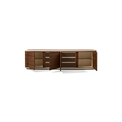 Bull 餐具柜 羅伯特·拉澤羅尼  Giorgetti家具品牌