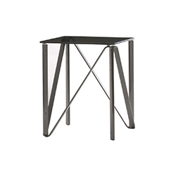 對角線(xiàn)咖啡桌 Diagonal Coffee and Side Tables